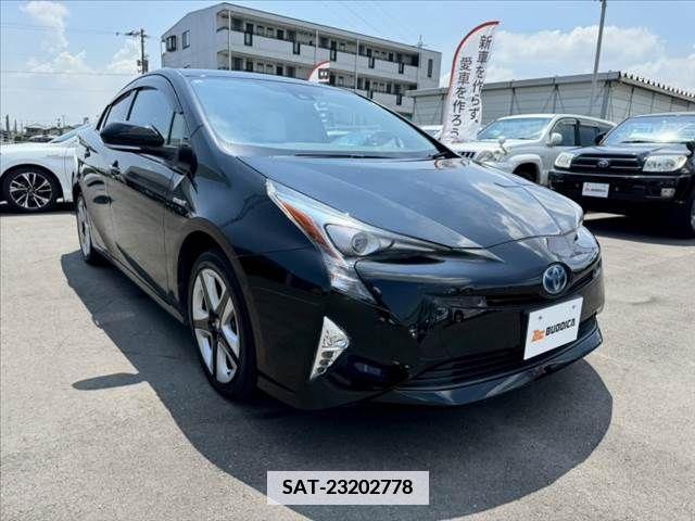 Toyota PRIUS 2016-06 366708-7