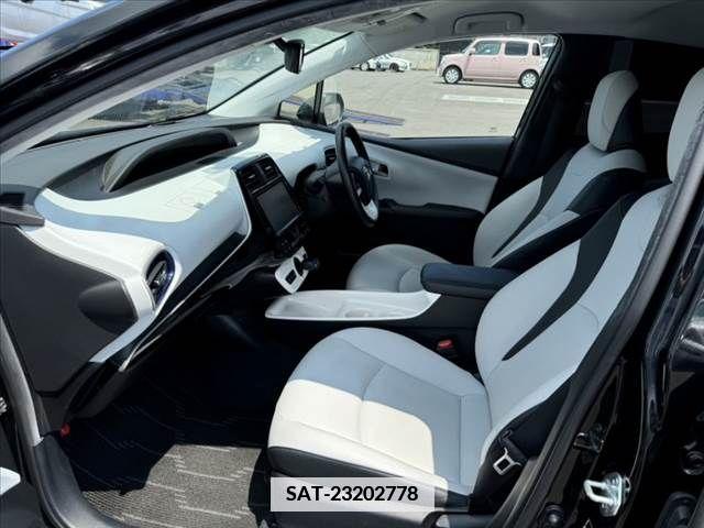 Toyota PRIUS 2016-06 366708-16