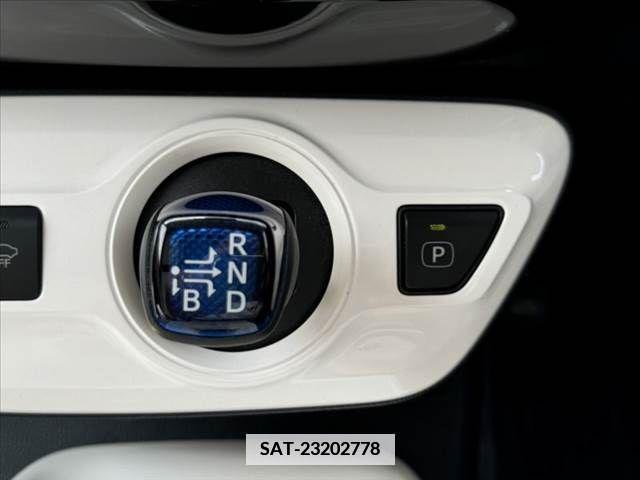Toyota PRIUS 2016-06 366708-25