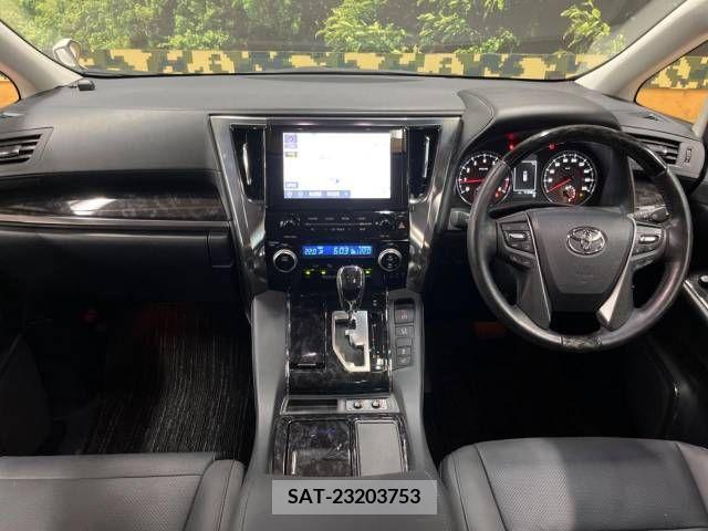 Toyota ALPHARD 2022-07 355460-1