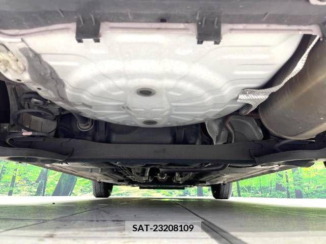Nissan MARCH 2014-02 338712-19