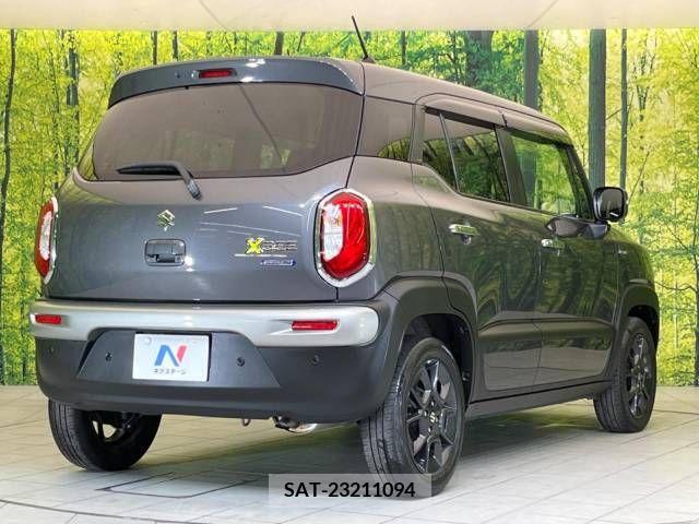 Suzuki X BEE 2019-02 325236-17