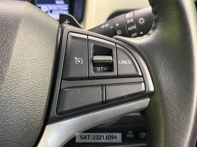 Suzuki X BEE 2019-02 325236-7