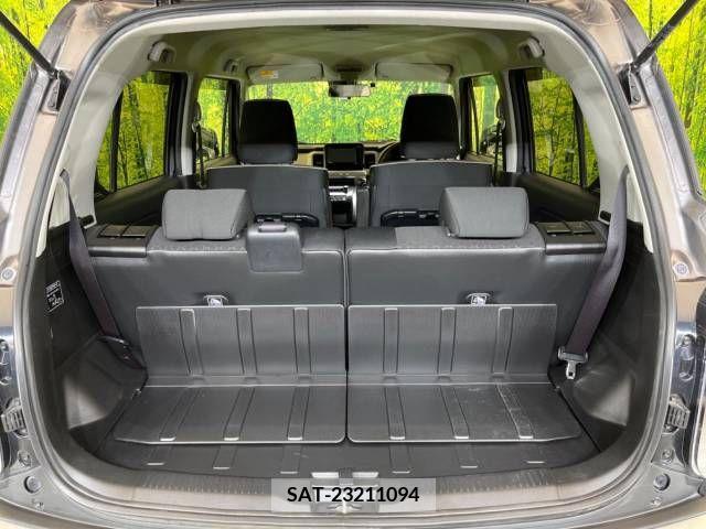 Suzuki X BEE 2019-02 325236-10