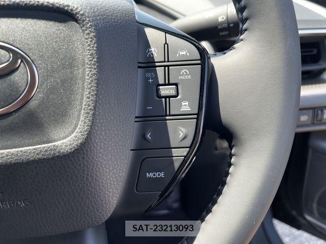 Toyota PRIUS 2023-12 313516-10