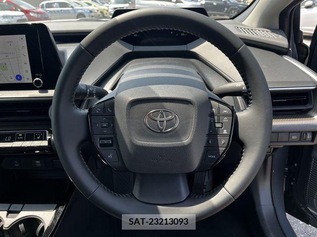Toyota PRIUS 2023-12 313516-8