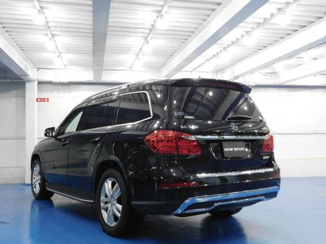 Mercedes Benz GL-CLASS 2015-08 196335-1