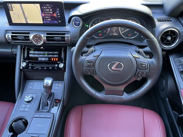 Lexus IS 2021-01 1791-10