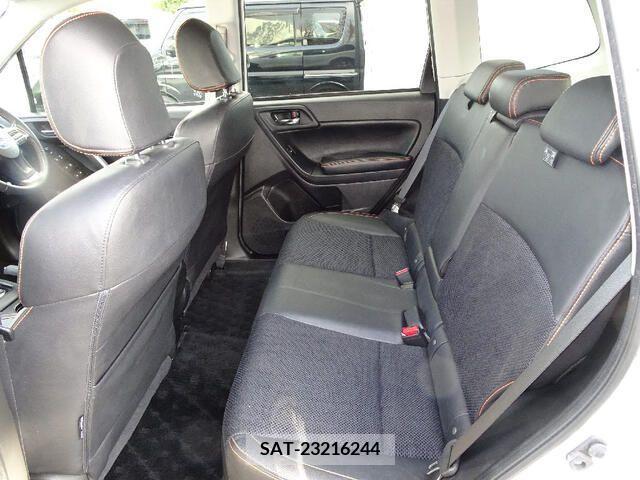 Subaru FORESTER 2014-09 326175-9