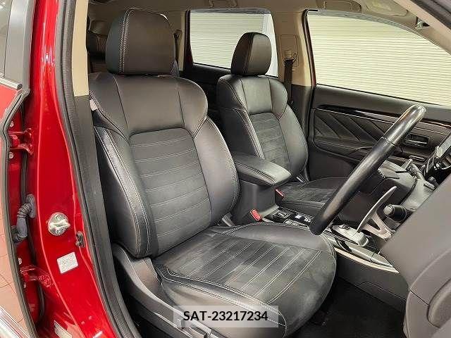 Mitsubishi OUTLANDER PHEV 2019-03 222858-7