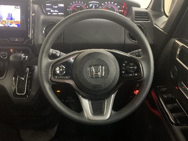 Honda N BOX CUSTOM 2017-10 6993-13