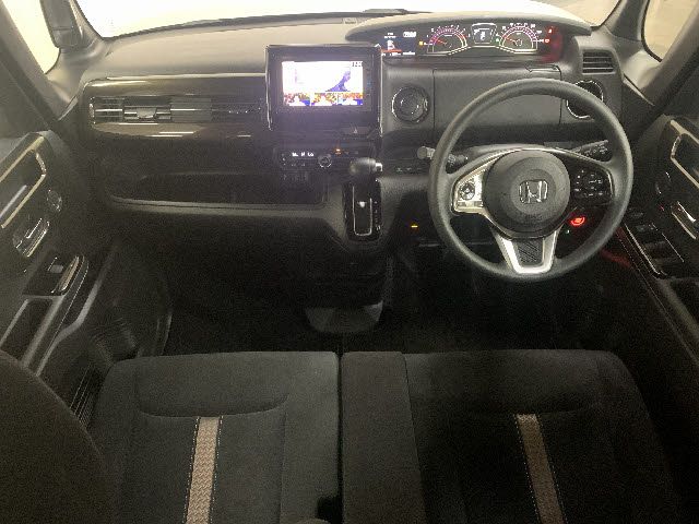 Honda N BOX CUSTOM 2017-10 6993-1