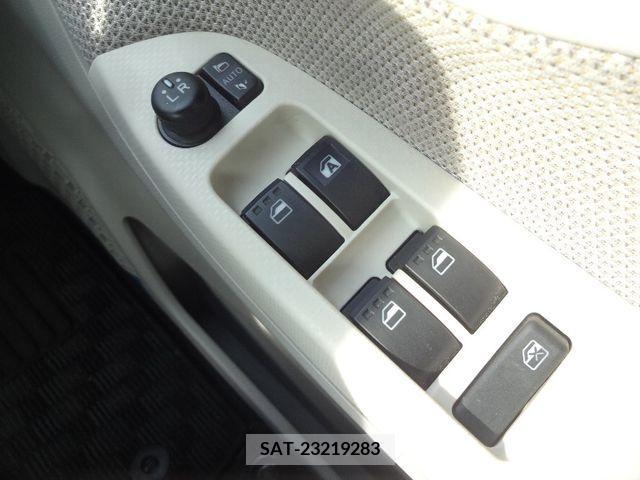 Daihatsu MOVE 2017-02 309360-19