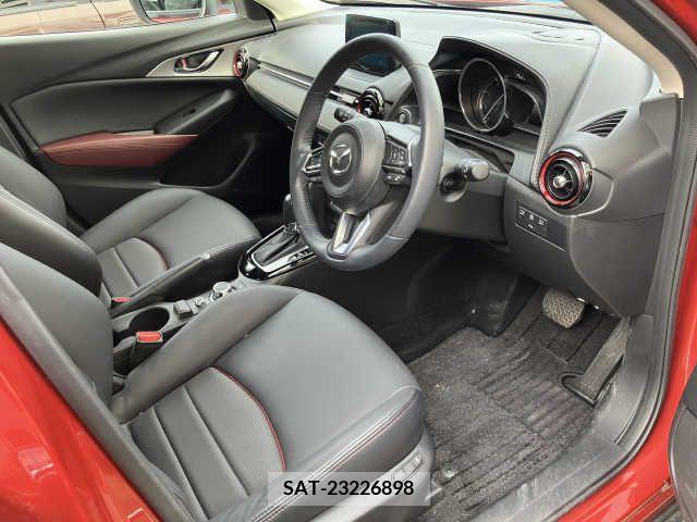 Mazda CX-3 2017-05 295536-1