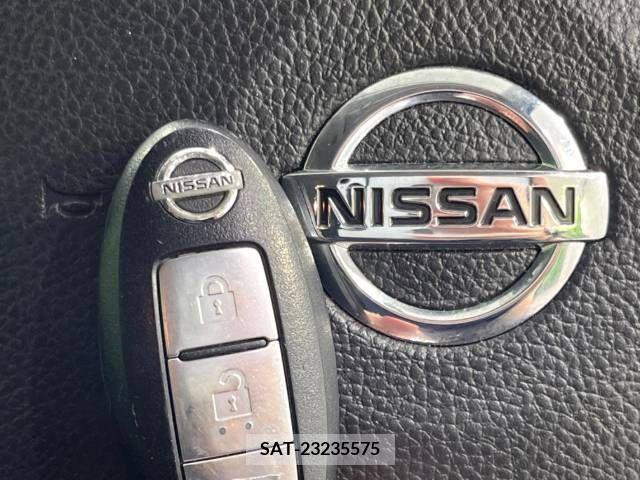 Nissan TIIDA 2011-09 301198-6