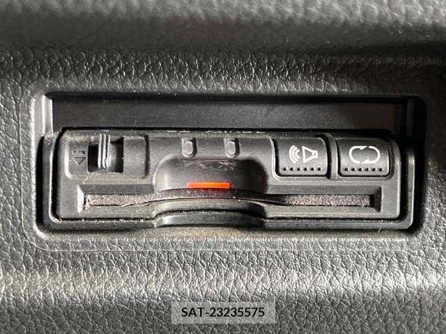 Nissan TIIDA 2011-09 301198-4