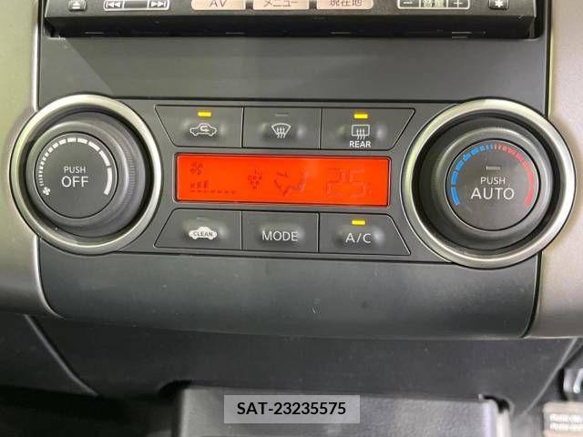 Nissan TIIDA 2011-09 301198-7