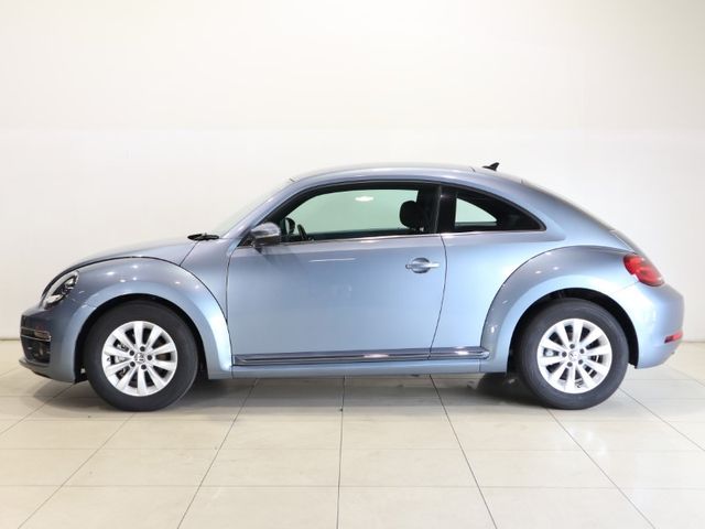 VolksWagen THE BEETLE 2017-08 24102-4