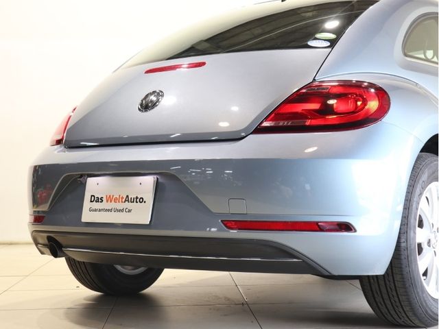 VolksWagen THE BEETLE 2017-08 24102-6