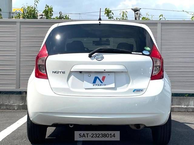 Nissan NOTE 2013-11 302332-14