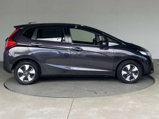 Honda FIT 2017-04 13507-9