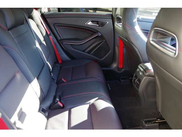 Amg CLA-CLASS 2015-11 3612-5