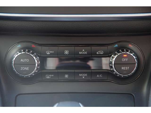 Amg CLA-CLASS 2015-11 3612-13