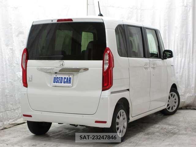 Honda N BOX 2022-08 278868-5
