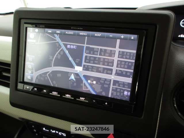 Honda N BOX 2022-08 278868-15