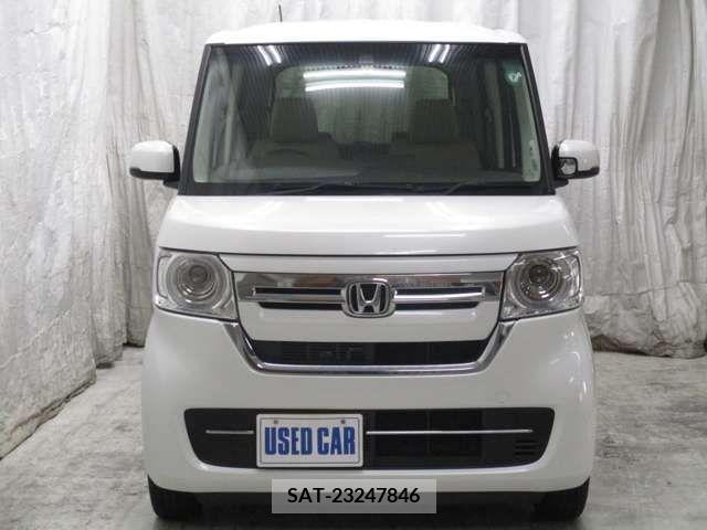 Honda N BOX 2022-08 278868-1