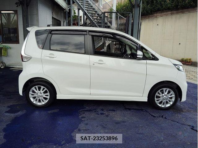 Nissan DAYZ 2014-06 390312-7