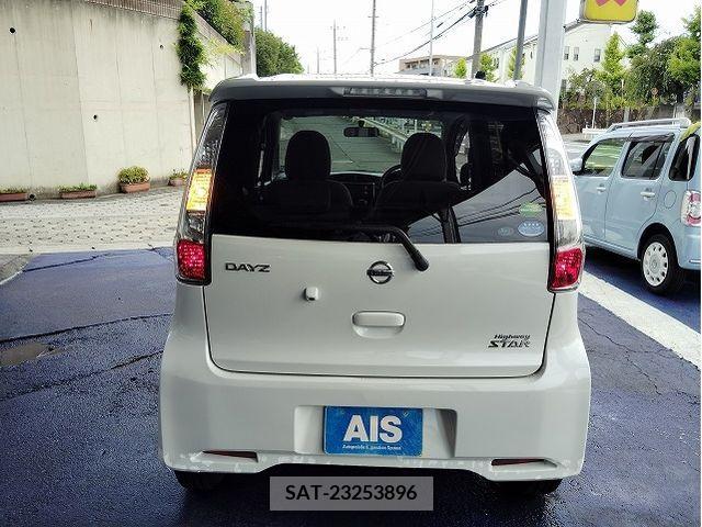 Nissan DAYZ 2014-06 390312-6
