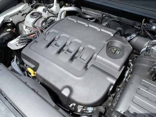 Audi Q3 2020-09 27232-18
