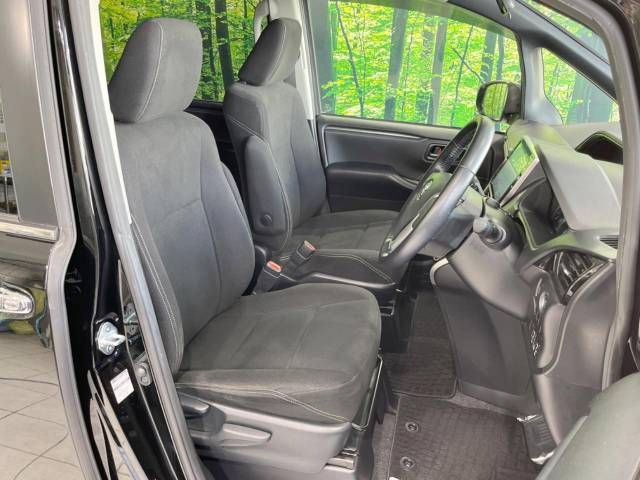 Toyota ESQUIRE 2017-05 195532-8