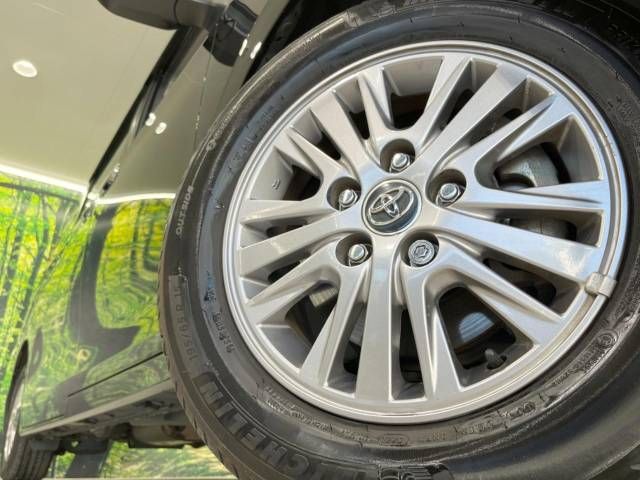 Toyota ESQUIRE 2017-05 195532-14