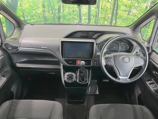 Toyota ESQUIRE 2017-05 195532-1