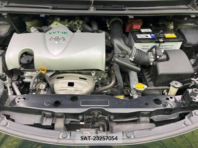 Toyota SIENTA 2016-05 376973-18