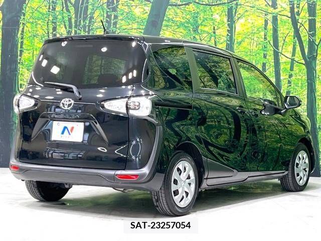 Toyota SIENTA 2016-05 376973-17