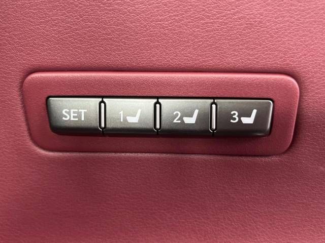 Lexus LC 2018-07 19233-4