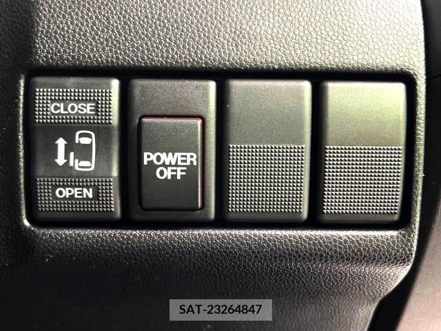 Mazda PREMACY 2012-06 346474-4