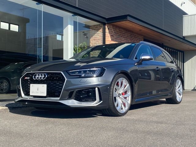 Audi RS4 2019-08 20154-0