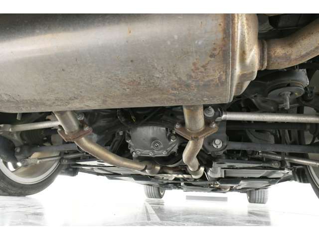 Nissan SKYLINE 2018-08 192653-7