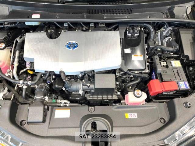 Toyota PRIUS 2019-04 322554-18