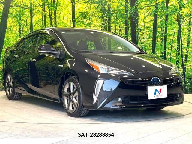 Toyota PRIUS 2019-04 322554-16