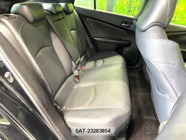 Toyota PRIUS 2019-04 322554-9