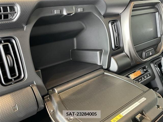 Suzuki HUSTLER 2024-03 372209-23