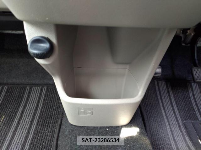 Daihatsu CAST 2019-10 309585-18