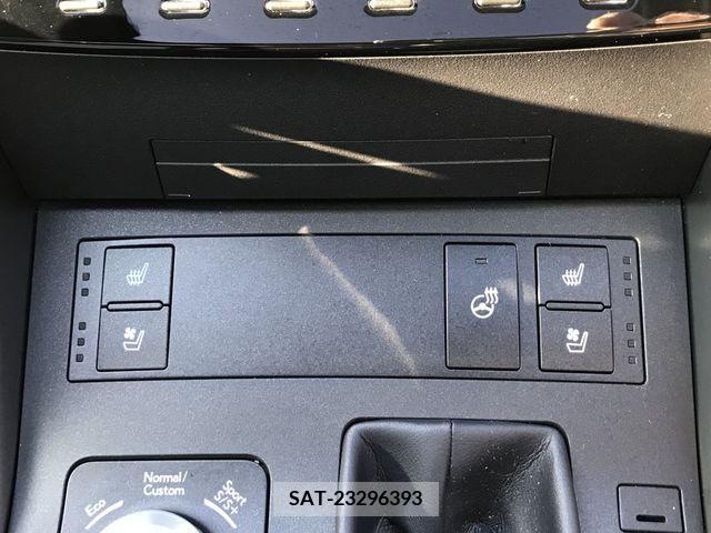 Lexus IS 2022-07 226023-19