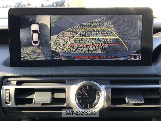 Lexus IS 2022-07 226023-16