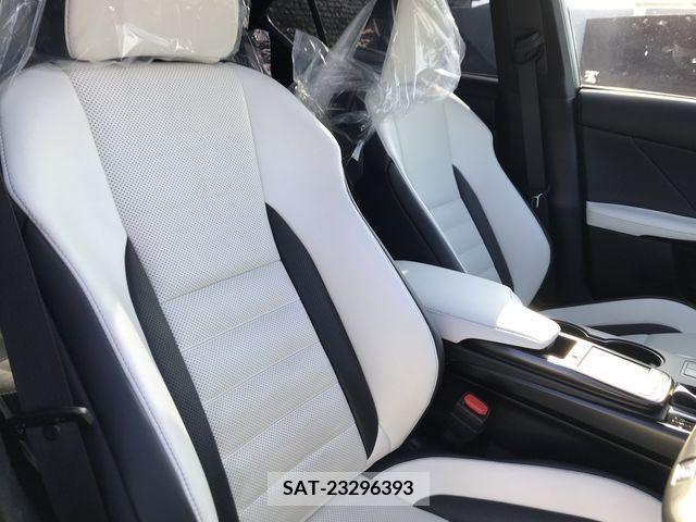Lexus IS 2022-07 226023-13